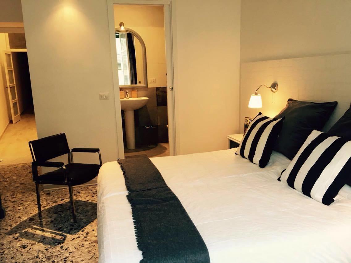 Chiaia House Bed & Breakfast Napoli Exterior foto