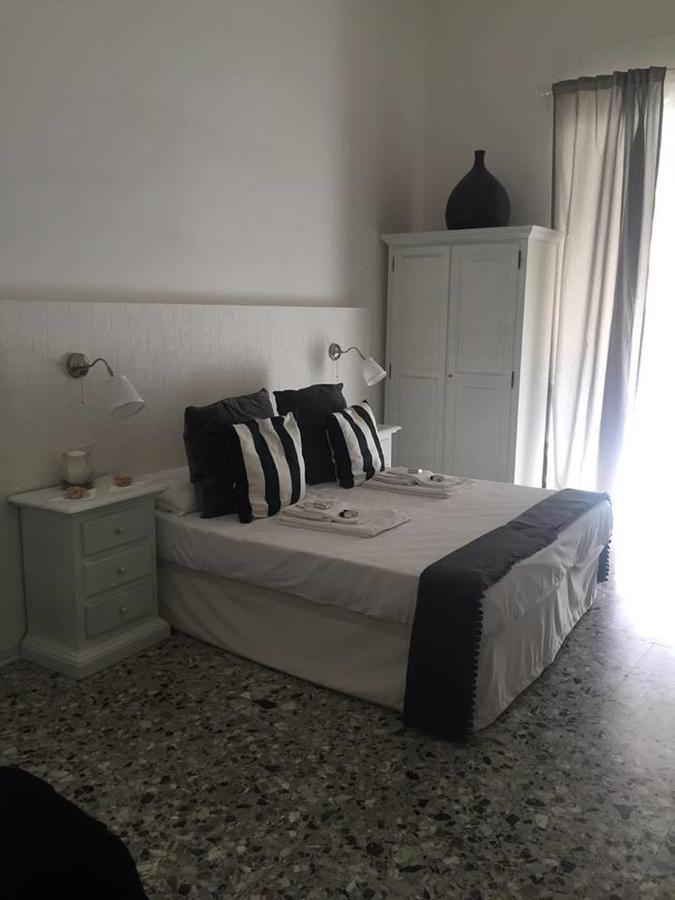 Chiaia House Bed & Breakfast Napoli Exterior foto